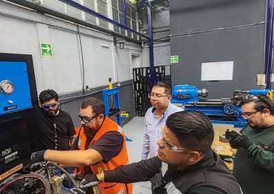 capacitacion robots industriales